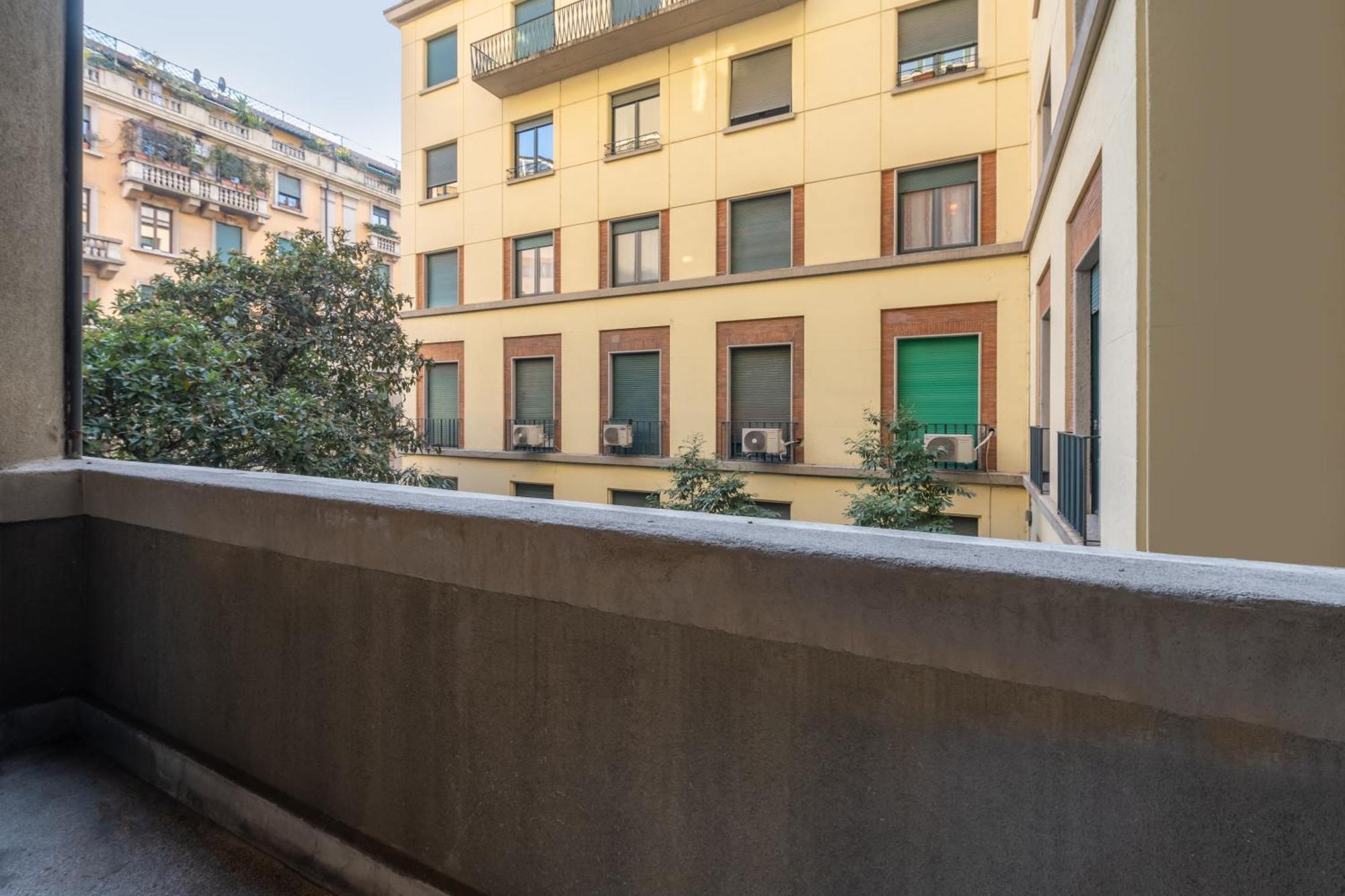 We Home - Babila Boutique - Milano Exteriör bild